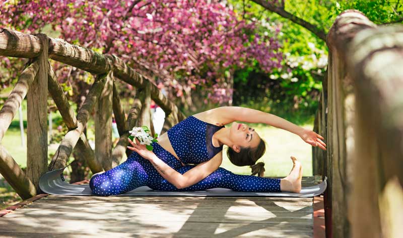 7 Attributes EVERY Sold-Out Yoga Retreat Needs!