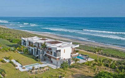 A Sexy Mexican Beach Retreat Villa for 10!
